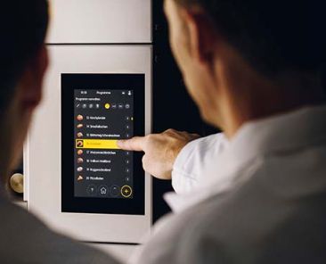 f2m-bbi-2022-01-Instore-oven-Miwe