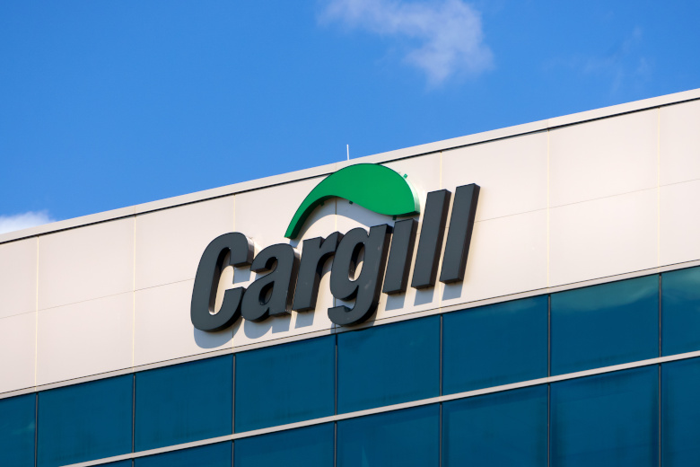 Cargill Corporate Headquarters and Sign