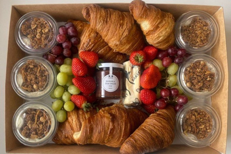 f2m_croissant_granola_board