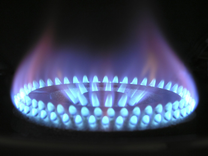 f2m_gas_energy_fire-pixabay
